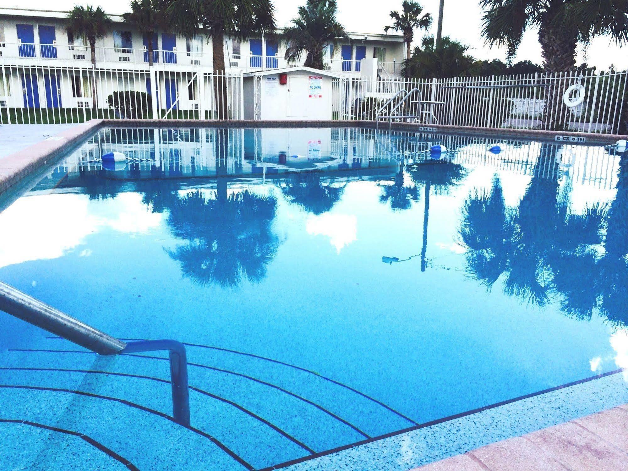 Red Roof Inn Wildwood, Fl - The Villages Exterior photo